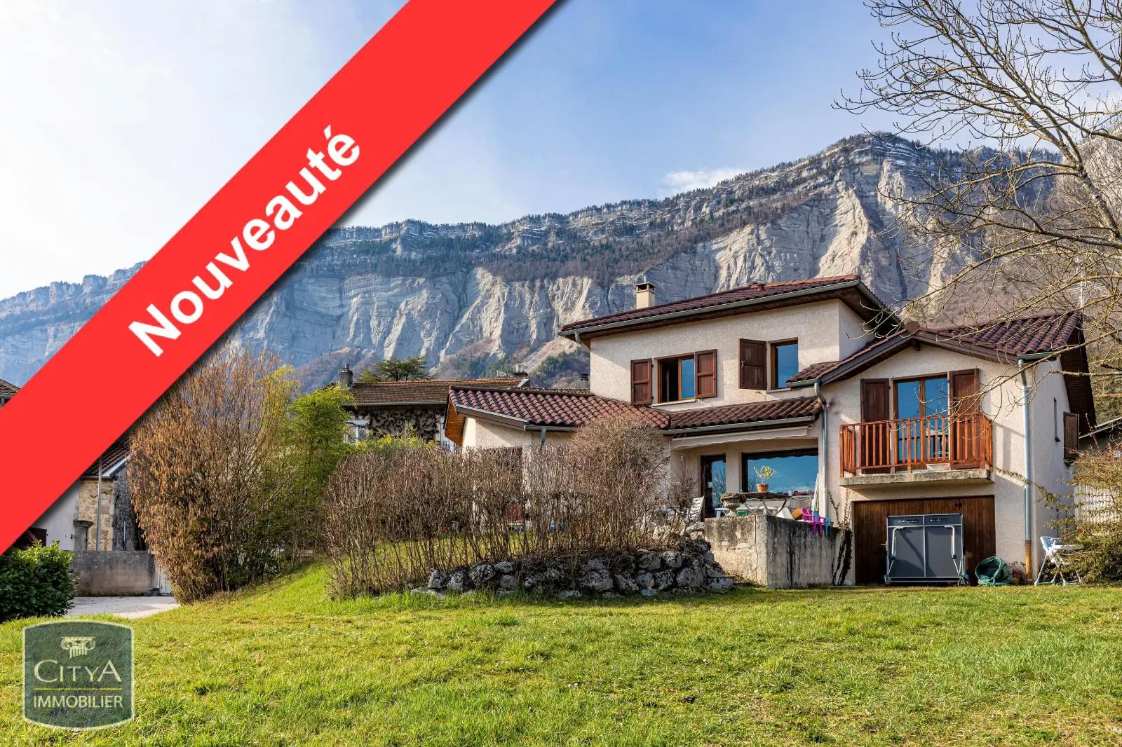 Photo 1 Maison 7 pièces 130.24m²