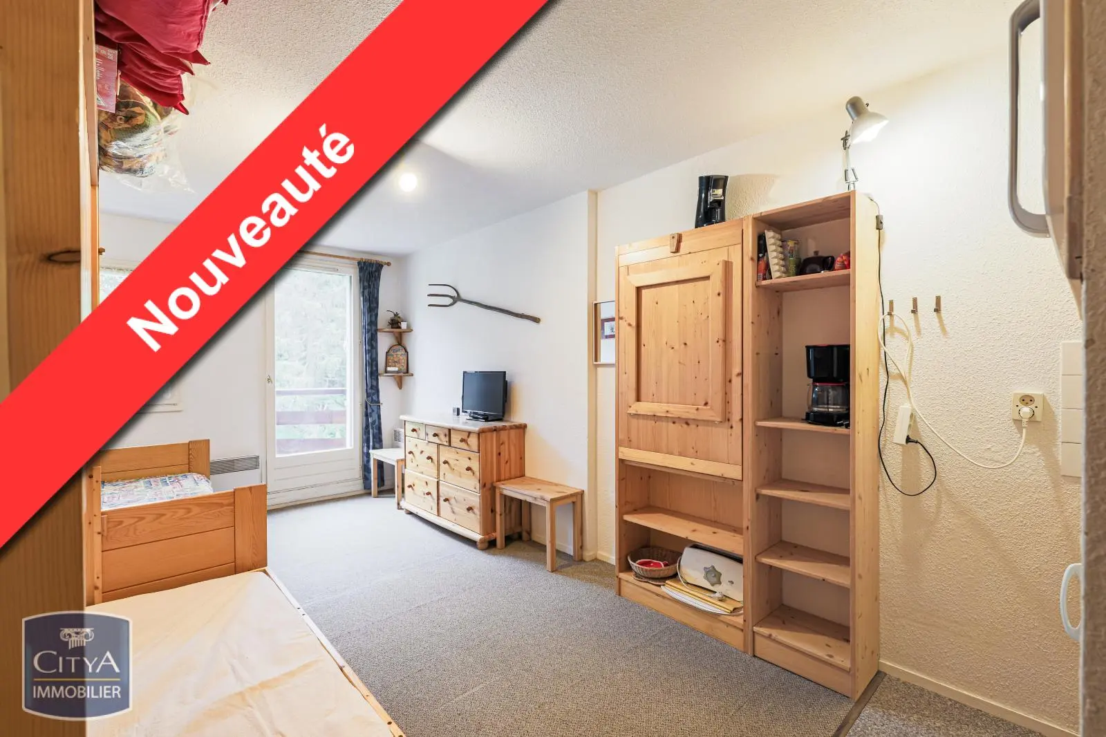 Photo 1 Appartement 1 pièce 18m²