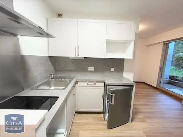 Photo 2 Appartement 1 pièce 29.39m²