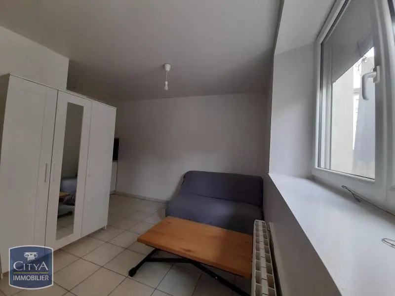 Photo 2 Appartement 1 pièce 18.07m²