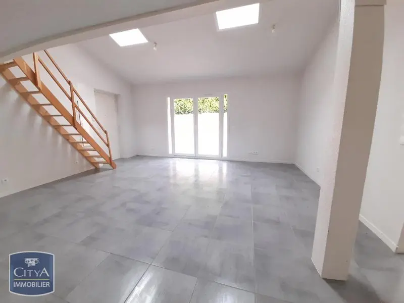 Photo 2 Appartement 2 pièces 47.4m²