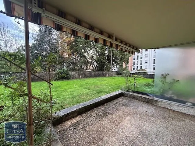 Photo 2 Appartement 1 pièce 29.39m²