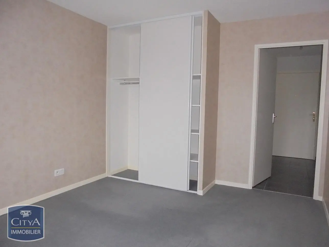 Photo 3 Appartement 2 pièces 49.33m²