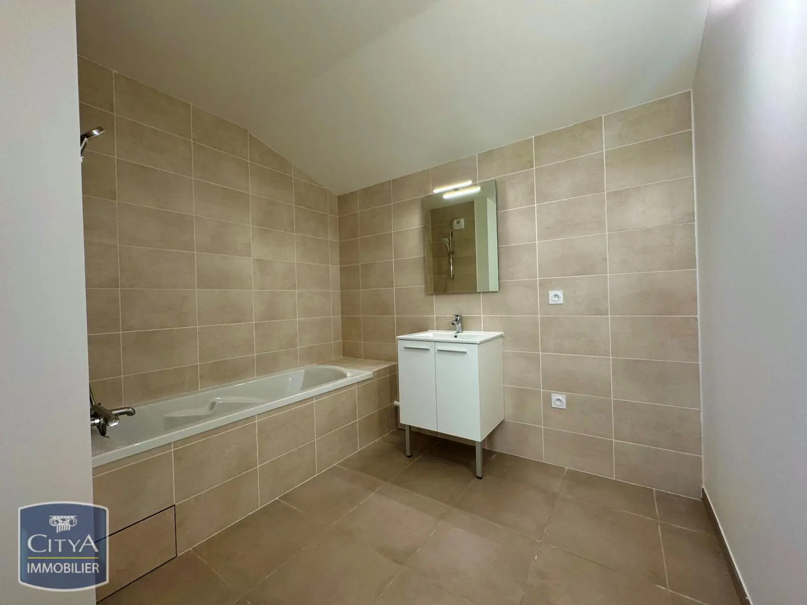 Photo 9 Appartement 4 pièces 87.28m²