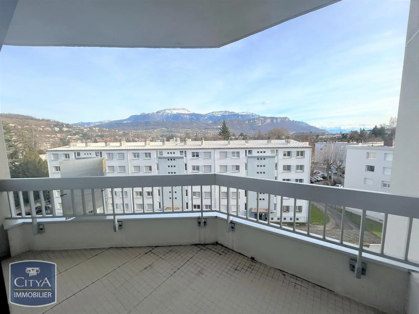 Photo 2 Appartement 1 pièce 29.9m²