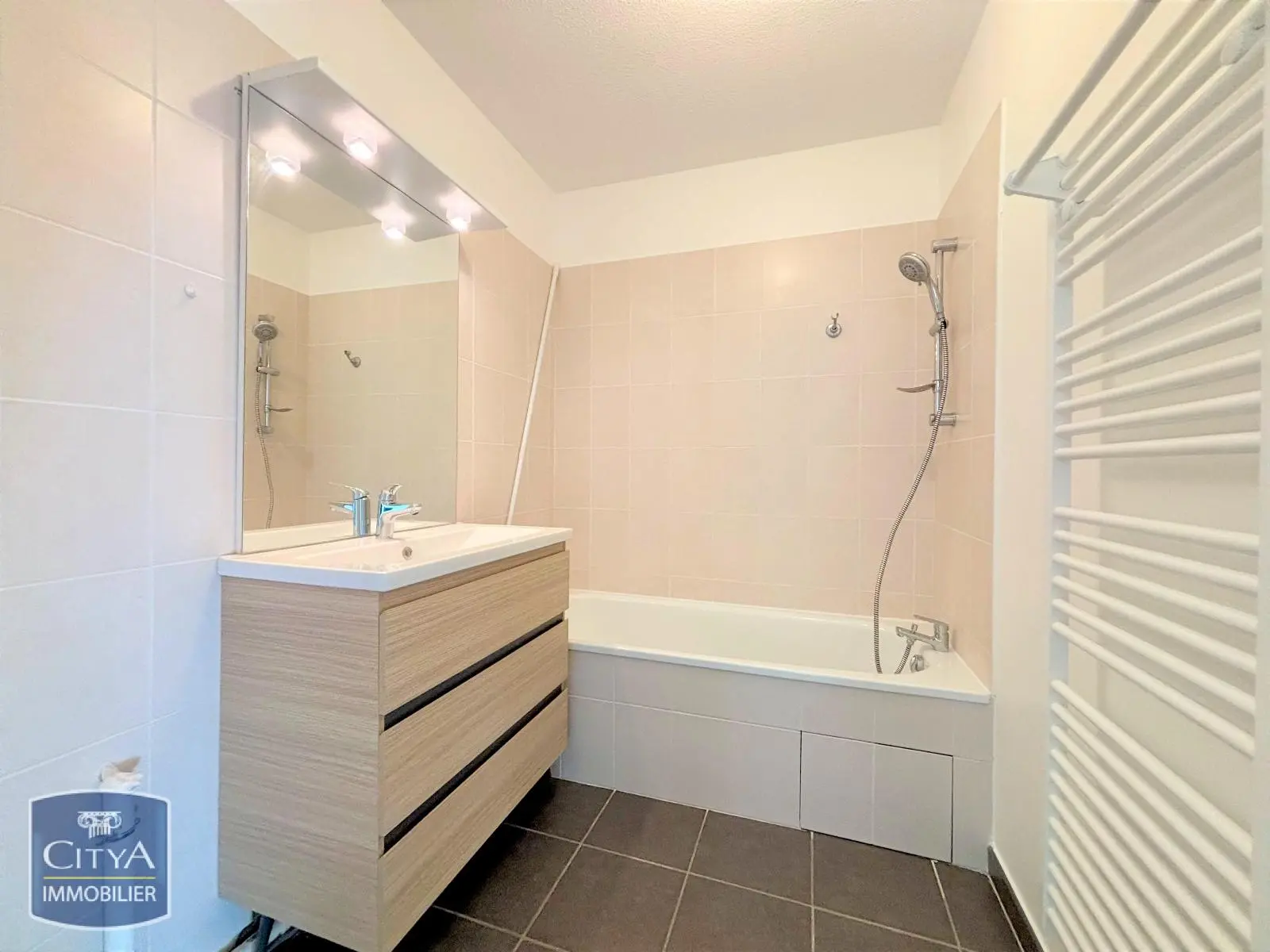 Photo 6 Appartement 3 pièces 60.2m²