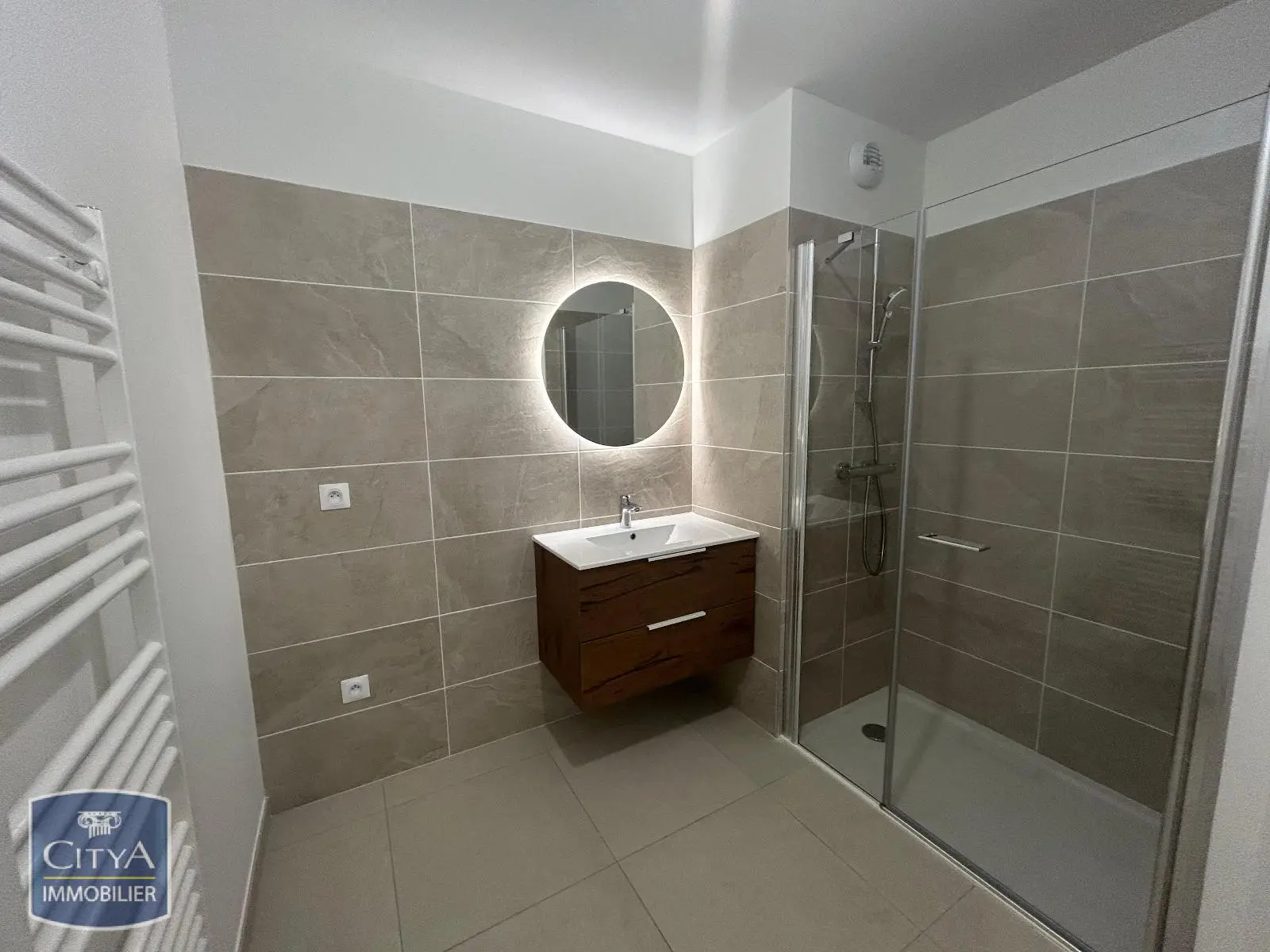 Photo 8 Appartement 2 pièces 49m²