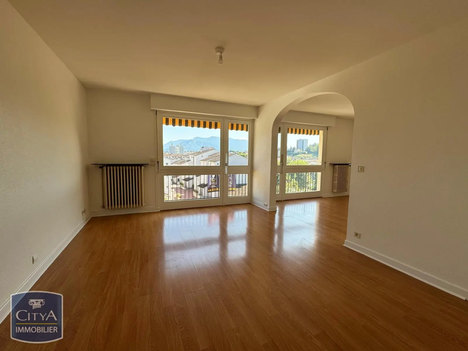 Photo 2 Appartement 3 pièces 80.54m²