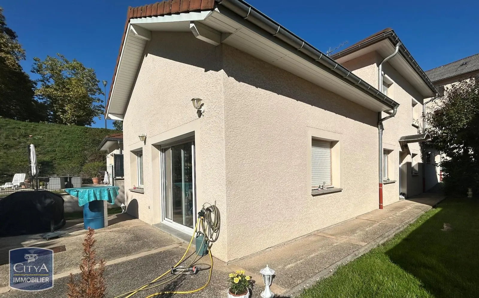 Photo 2 Maison 7 pièces 158.5m²
