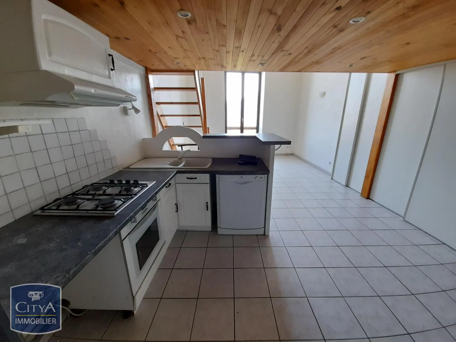 Photo 9 Appartement 1 pièce 45.93m²