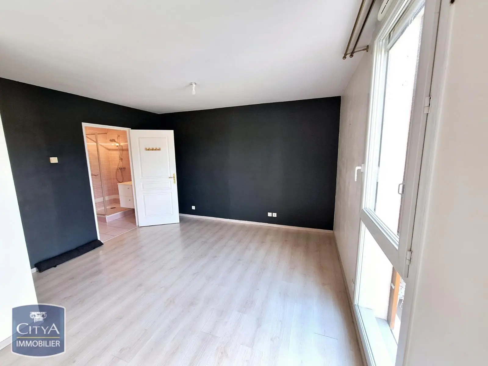 Photo 8 Appartement 4 pièces 104.18m²