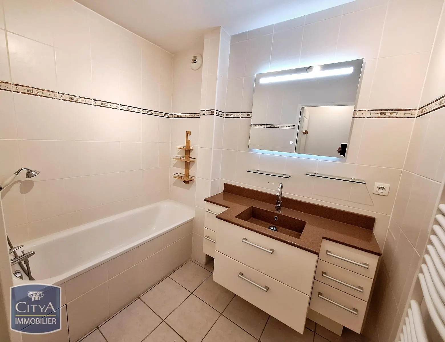 Photo 11 Appartement 4 pièces 104.18m²