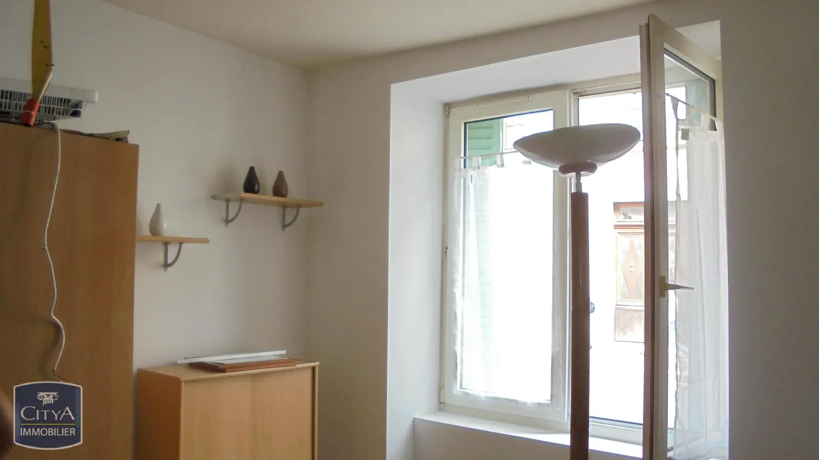 Photo 2 Appartement 1 pièce 19.59m²