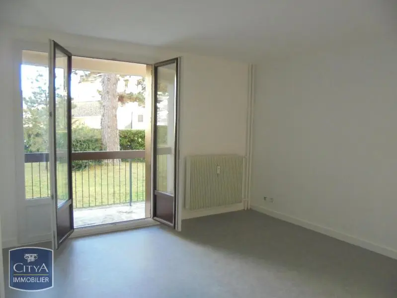 Photo 2 Appartement 4 pièces 79.81m²