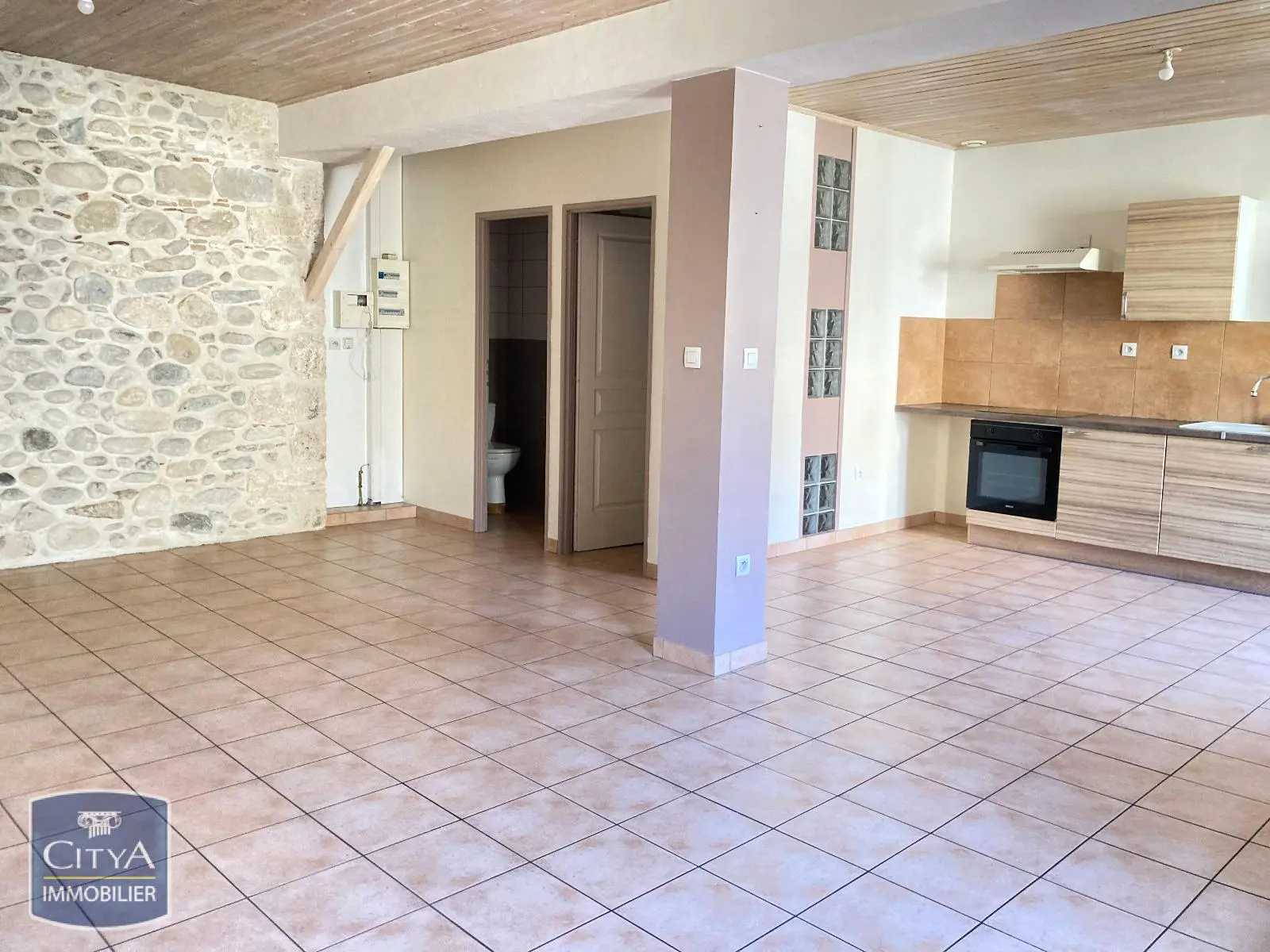 Photo 1 Appartement 2 pièces 65m²