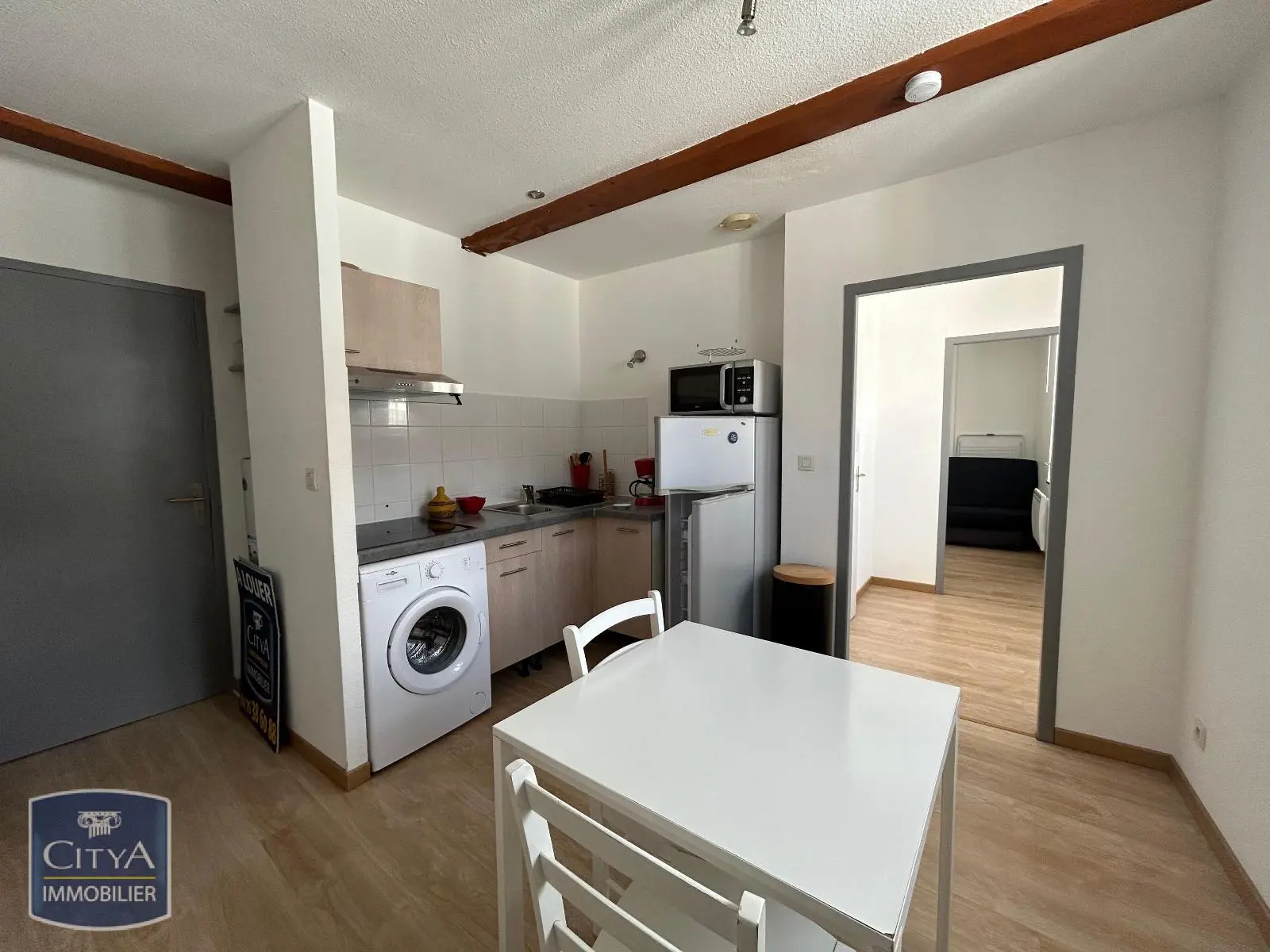 Photo 1 Appartement 1 pièce 26.85m²