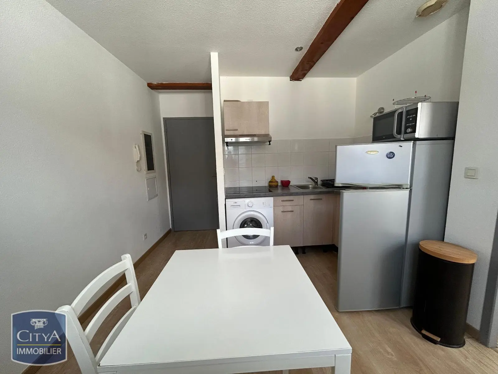 Photo 2 Appartement 1 pièce 26.85m²