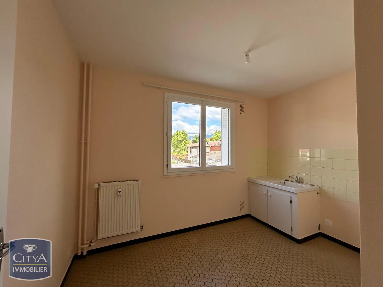 Photo 2 Appartement 1 pièce 28.22m²