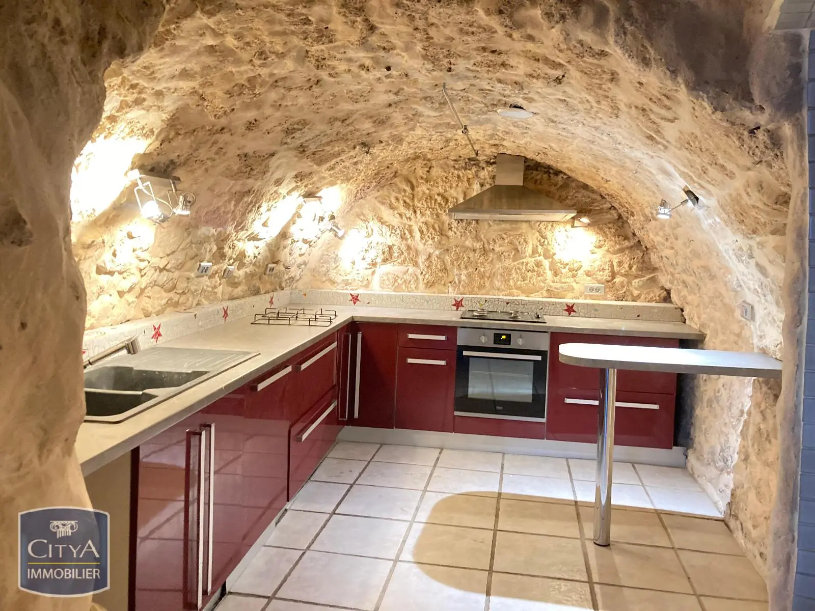 A LOUER MAISON DE VILLAGE PONT EN ROYANS