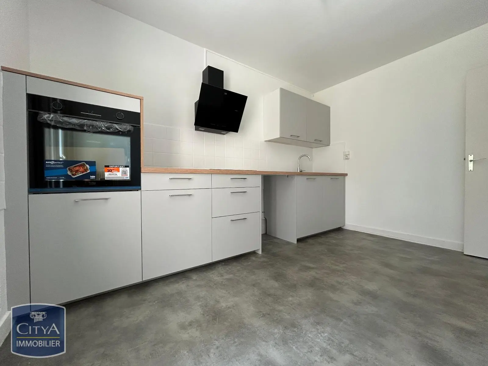 Photo 2 Appartement 4 pièces 79.81m²