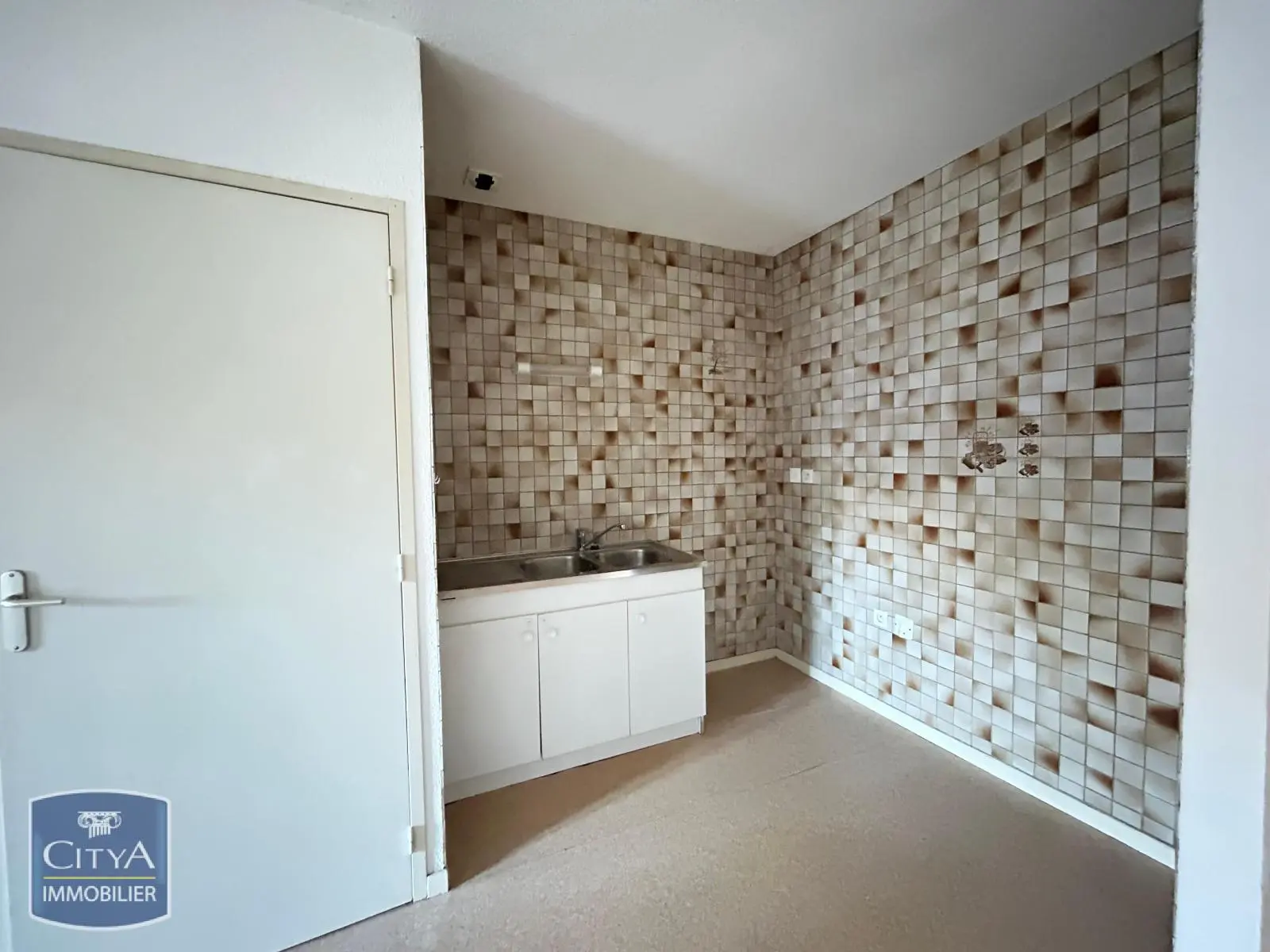 Photo 2 Appartement 2 pièces 43.96m²