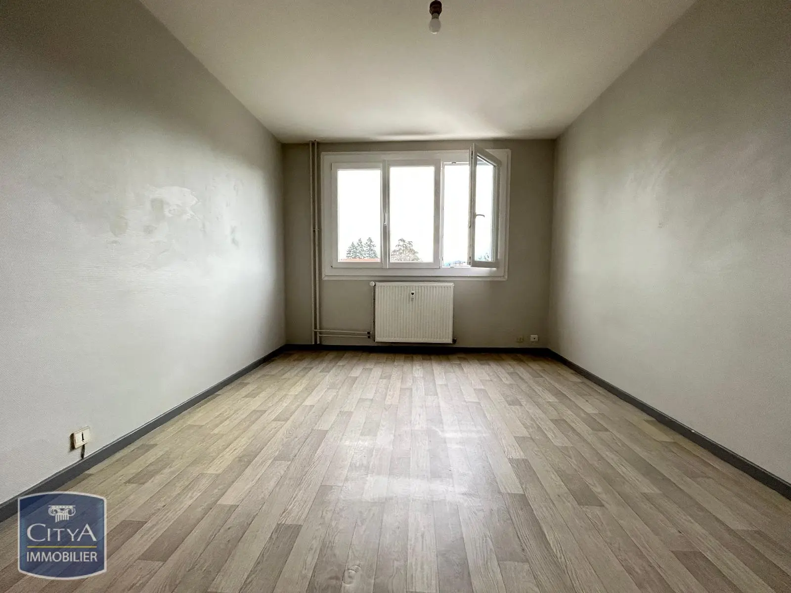 Photo 2 Appartement 1 pièce 27.53m²