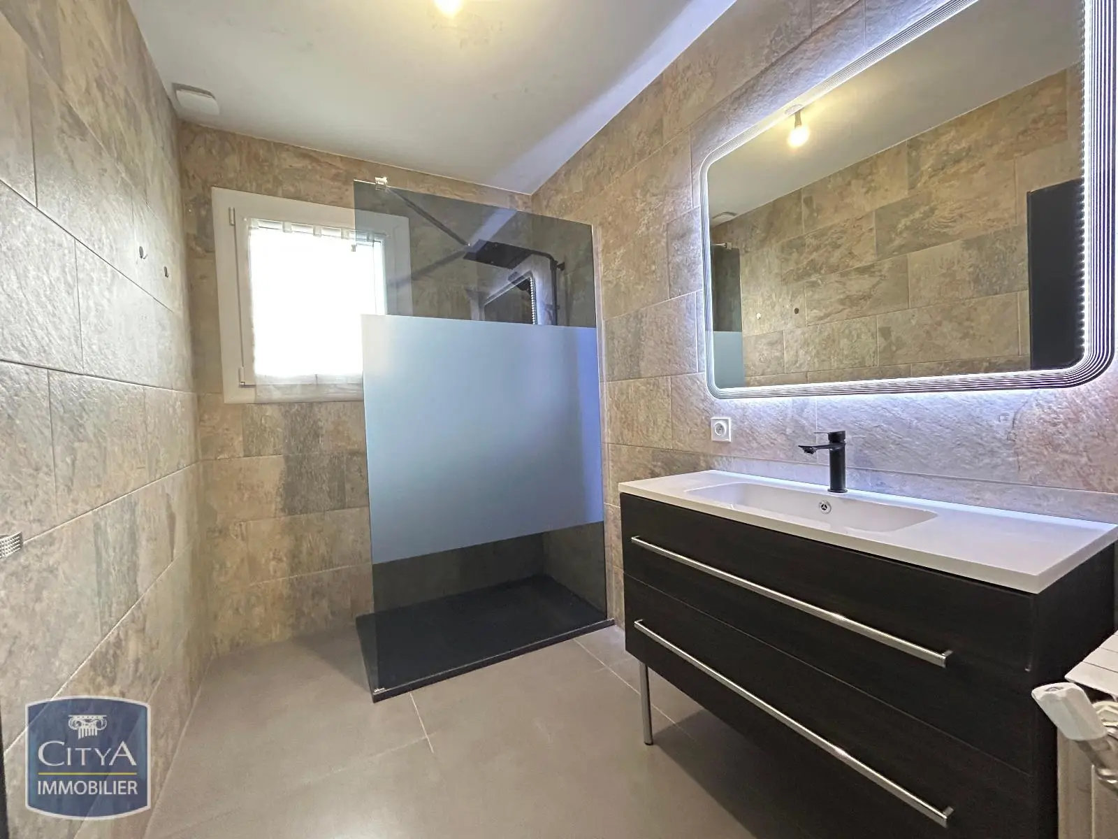 Photo 8 Maison 4 pièces 96m²