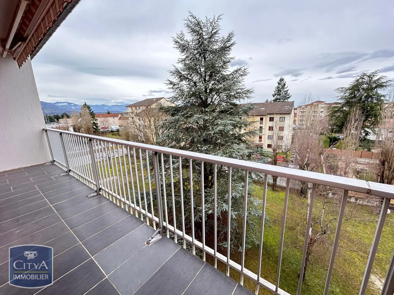 Photo 3 Appartement 1 pièce 33.01m²