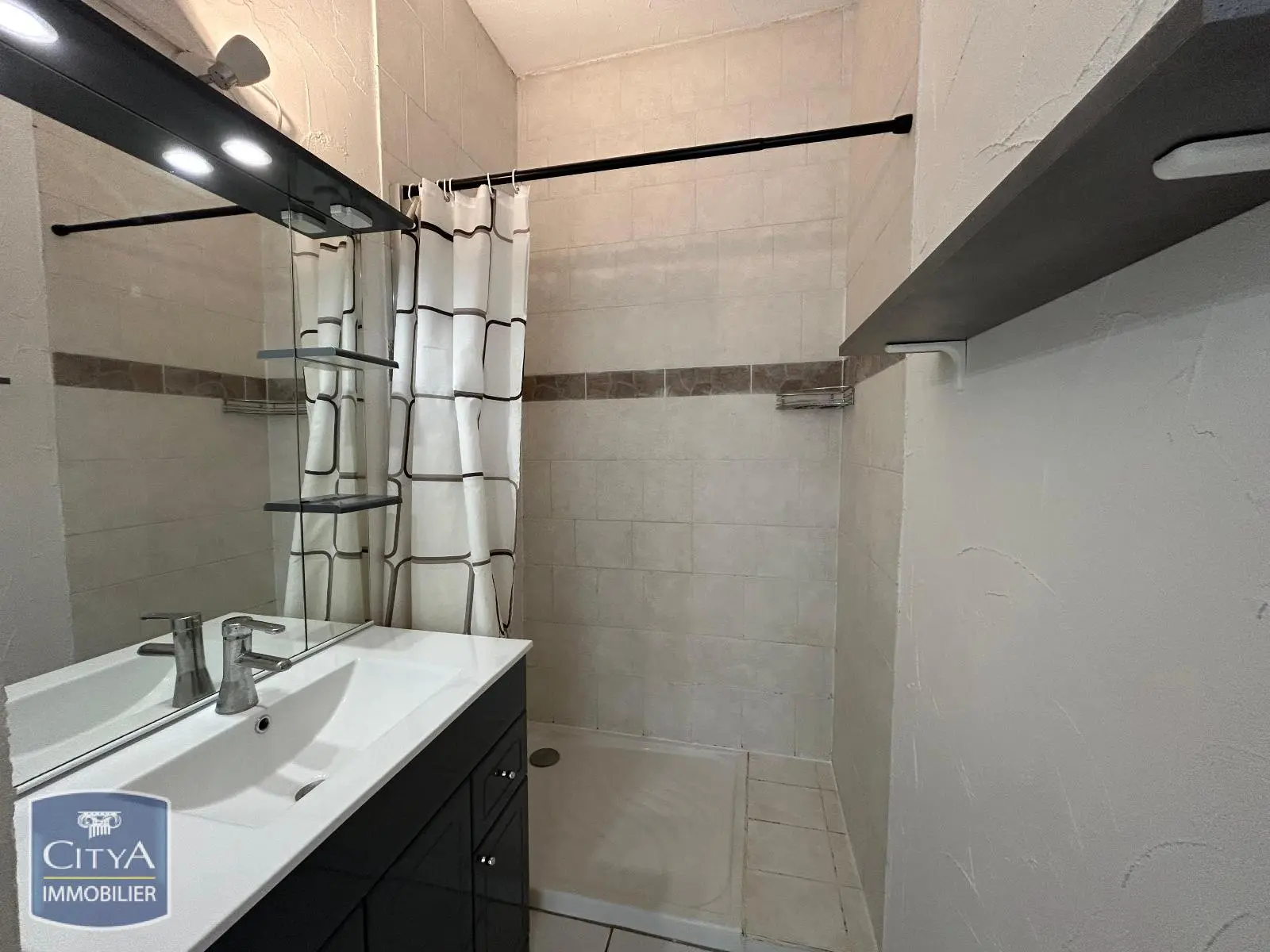 Photo 7 Appartement 3 pièces 65.93m²