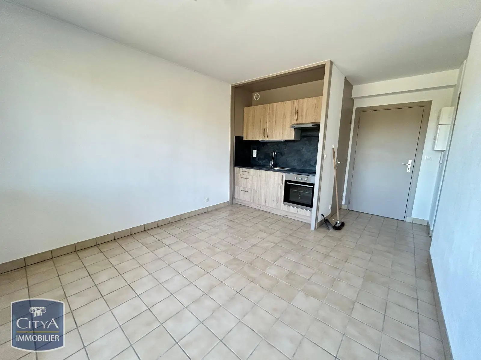 Photo 3 Appartement 2 pièces 32.2m²