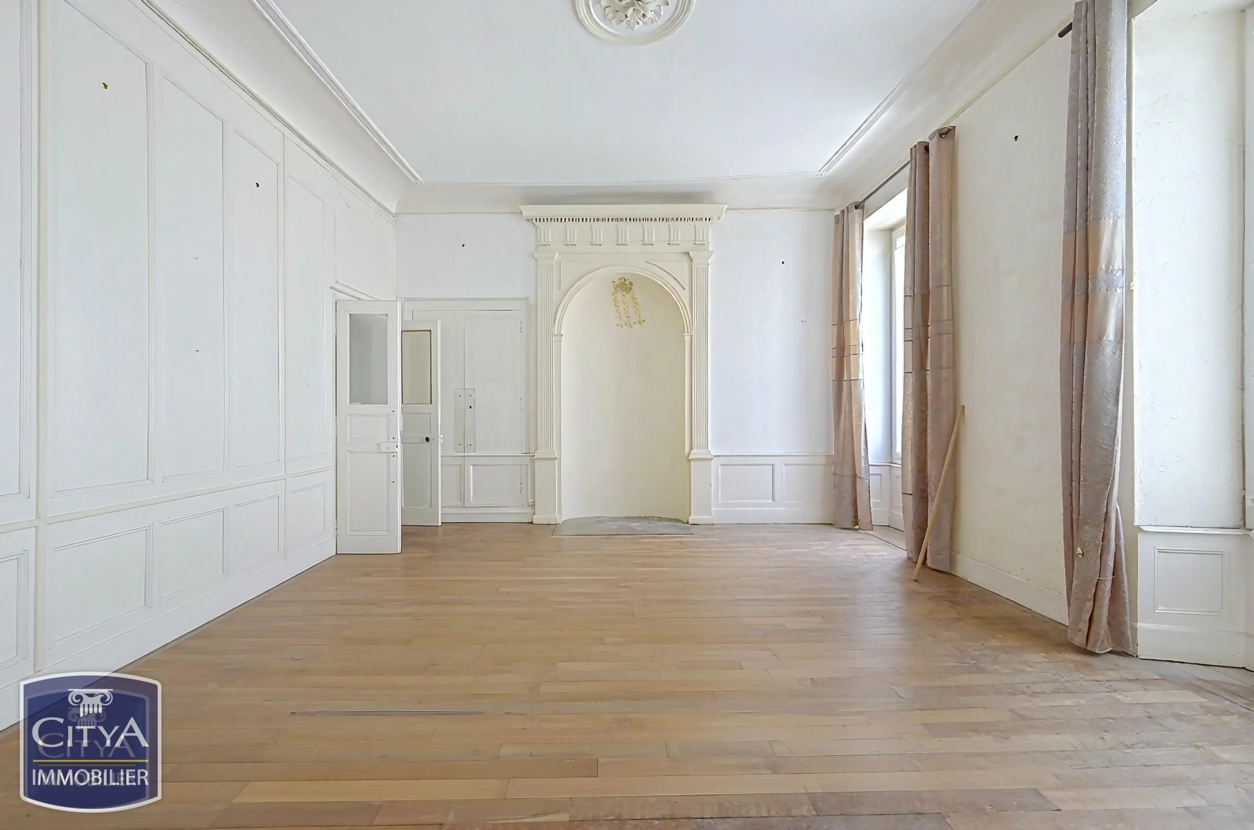 Photo 3 Appartement 4 pièces 99m²