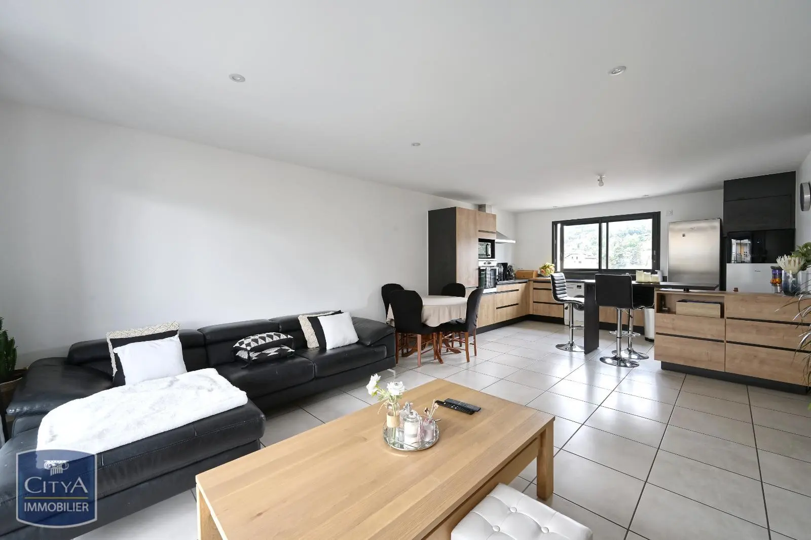 Photo 2 Appartement 4 pièces 68.46m²