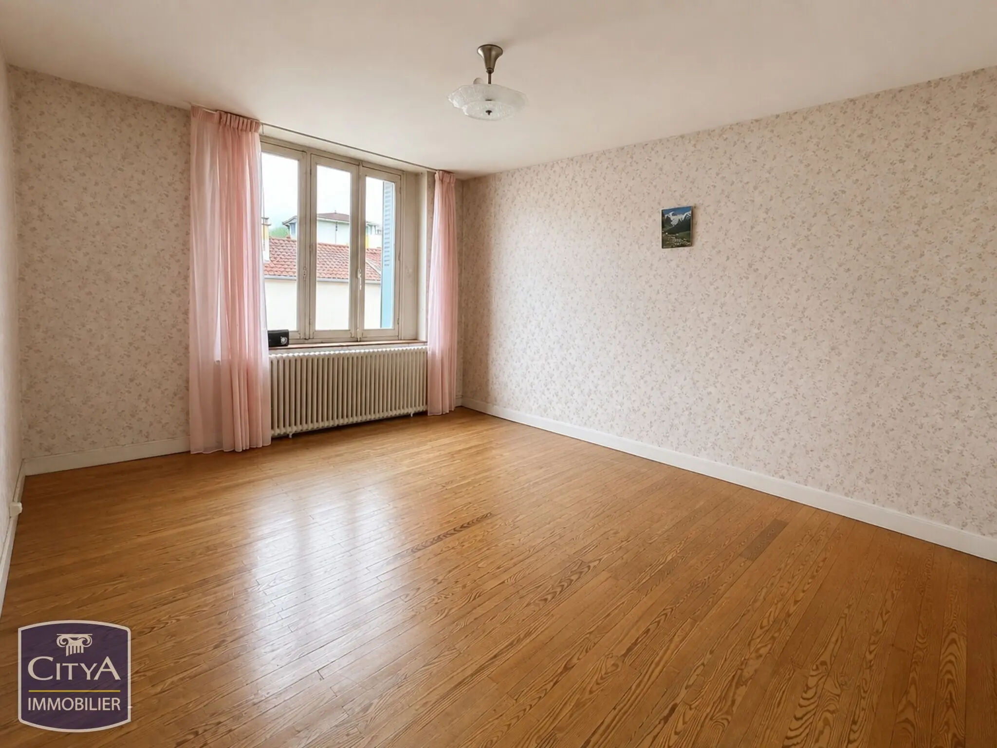 Photo 2 Maison 4 pièces 160m²