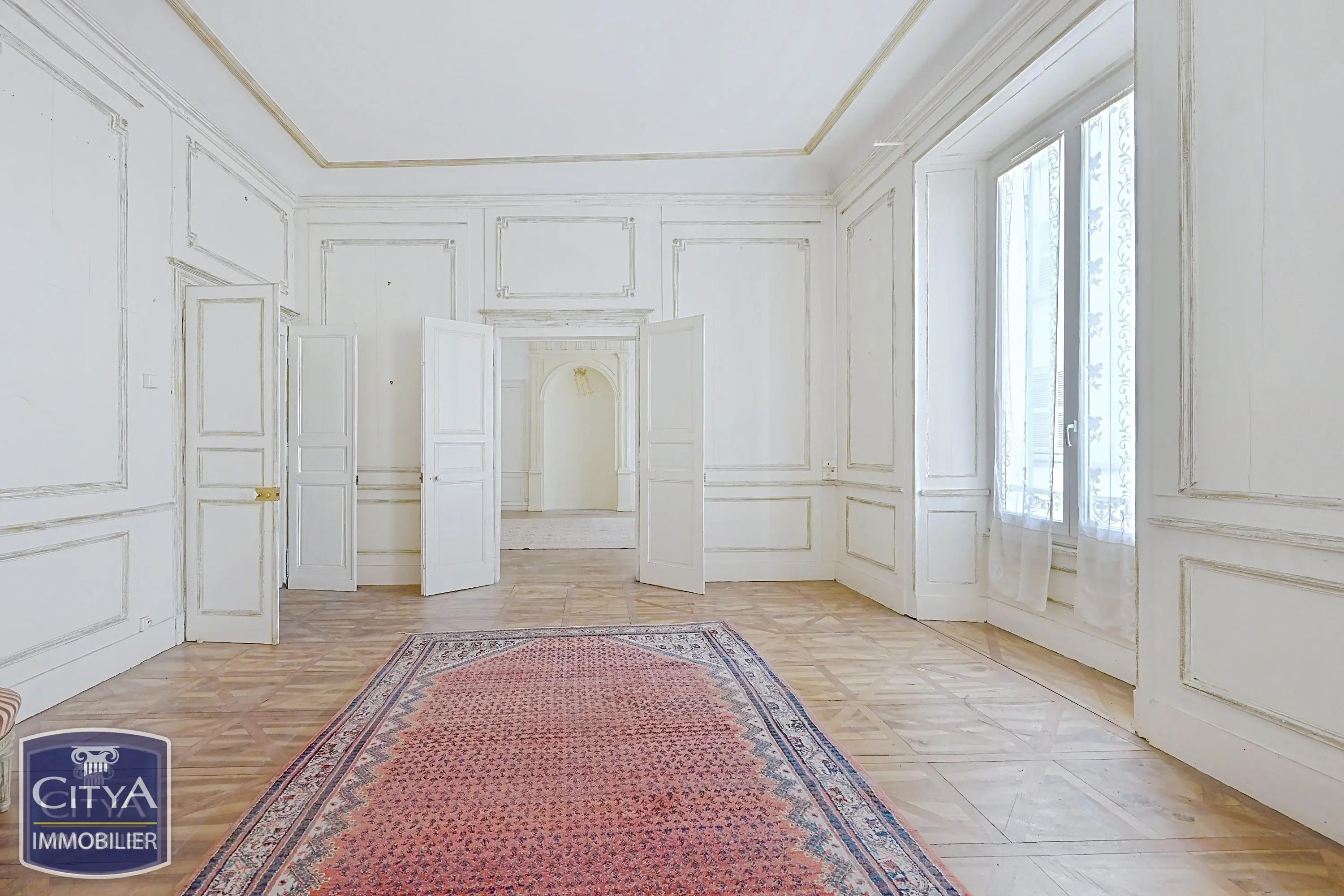 Photo 1 Appartement 4 pièces 99m²