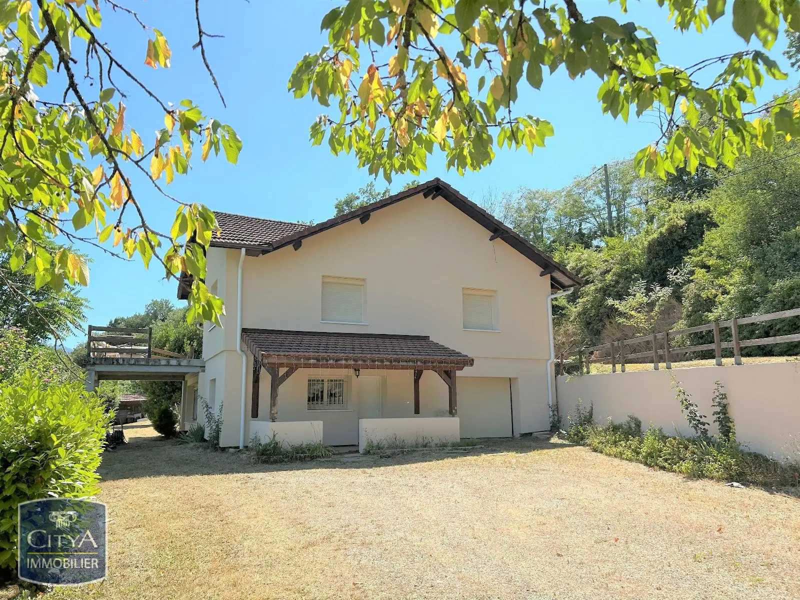 Photo 1 Maison 7 pièces 170m²