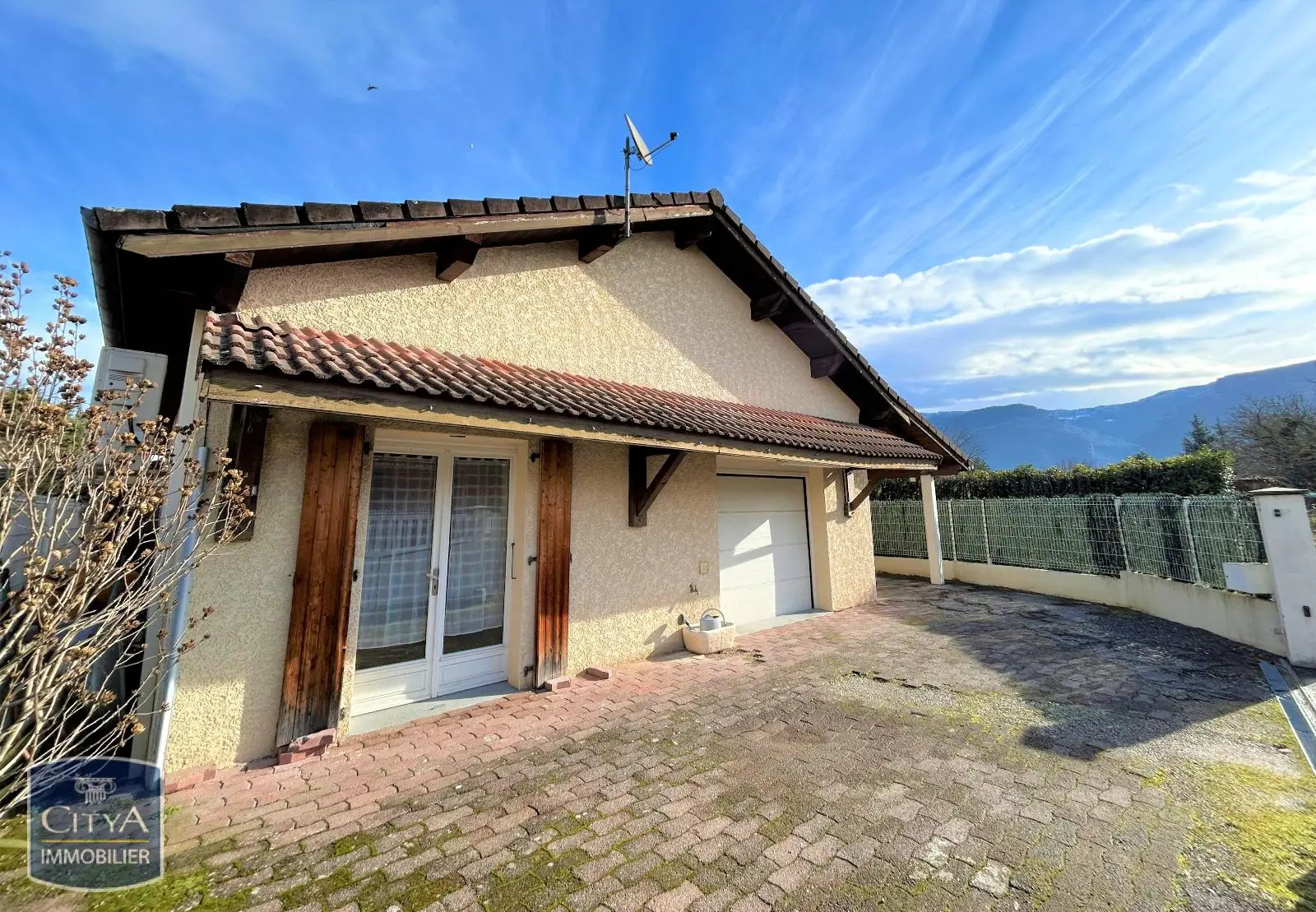 Photo 1 Maison 5 pièces 100m²