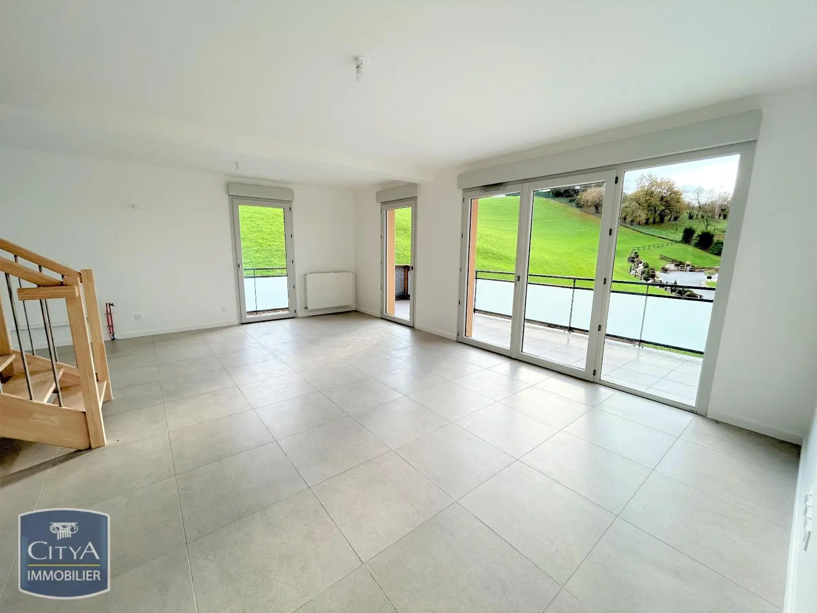 Photo 2 Appartement 6 pièces 118m²