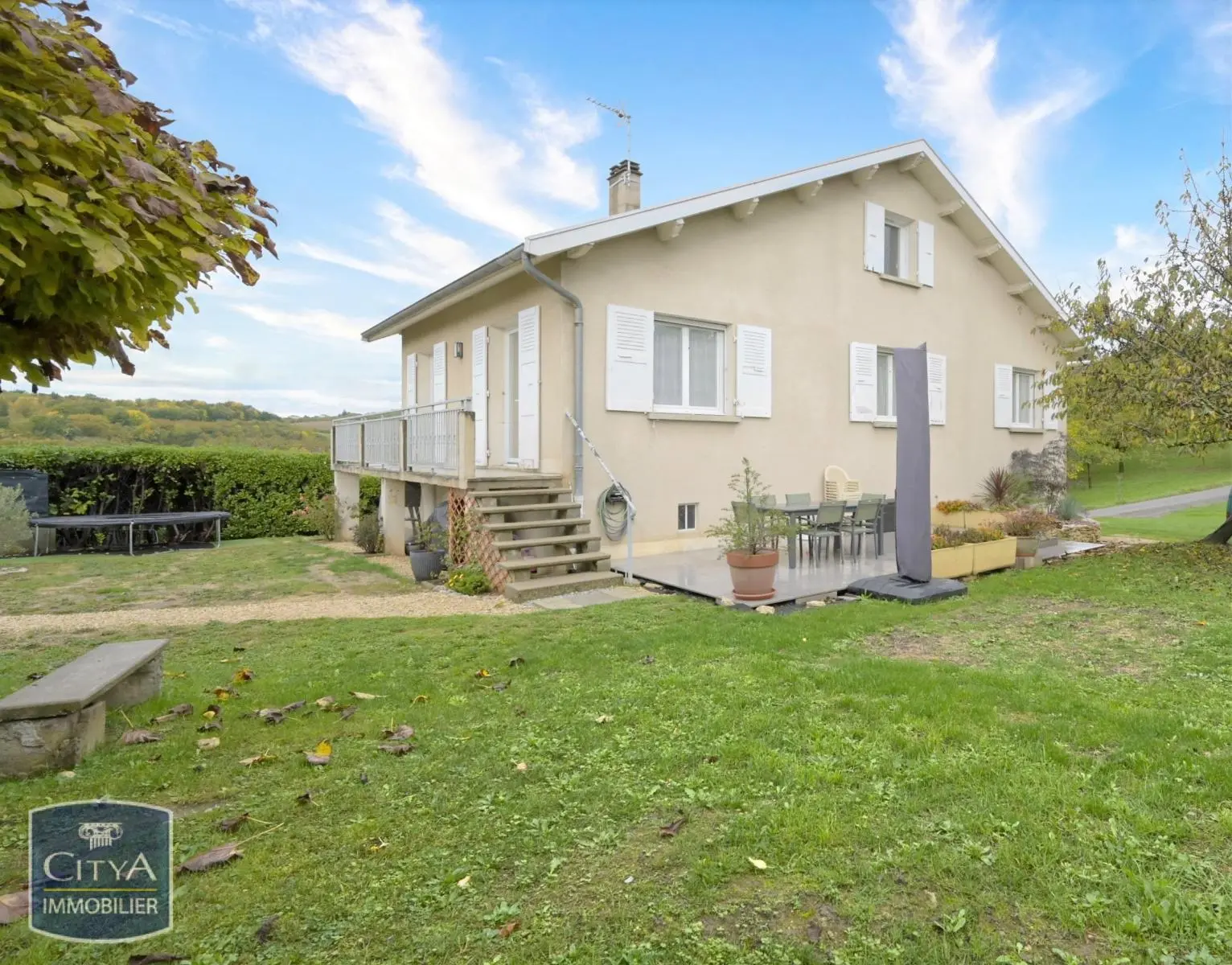 Photo 1 Maison 5 pièces 90m²