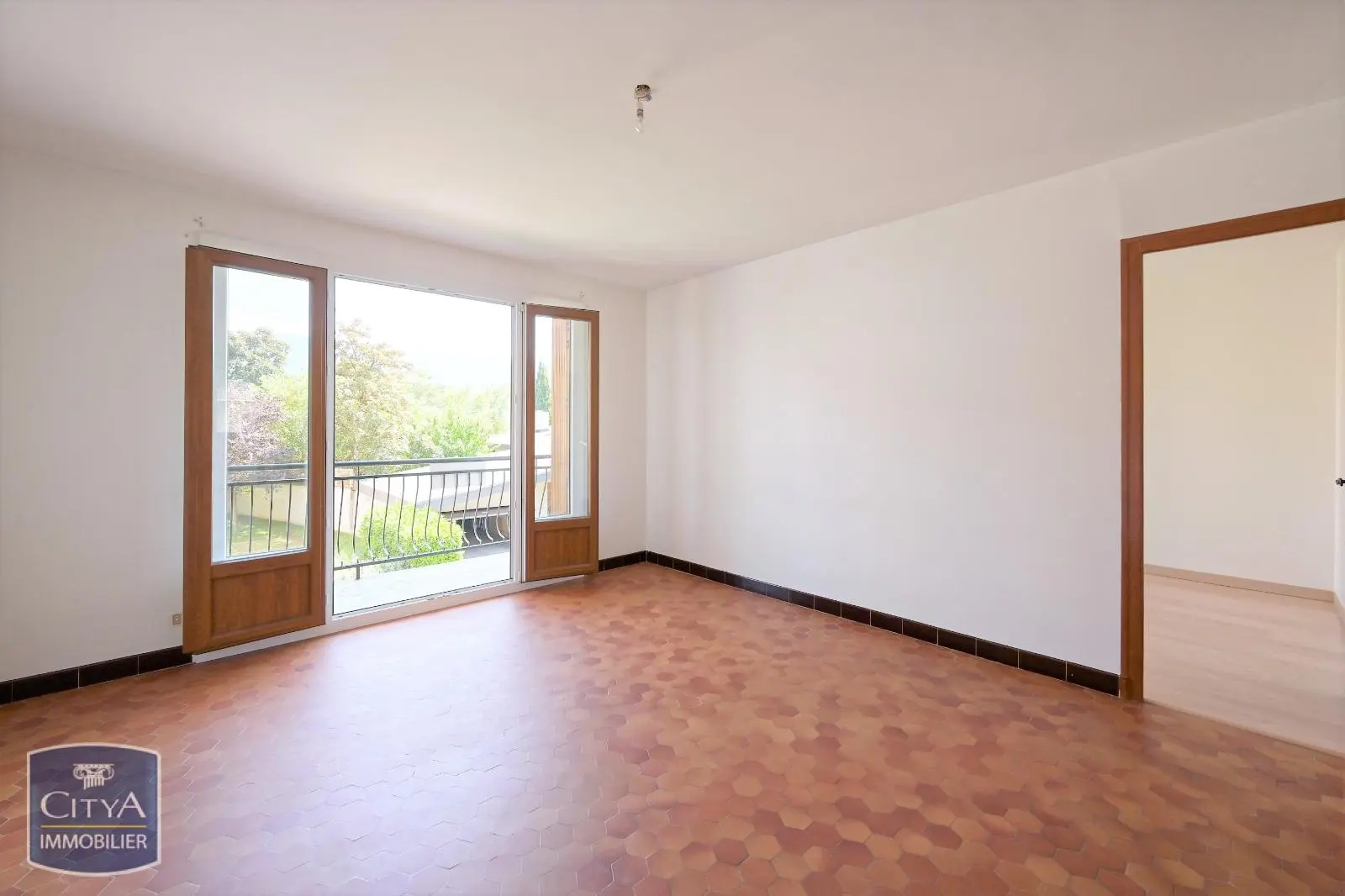 Photo 1 Appartement 5 pièces 78m²