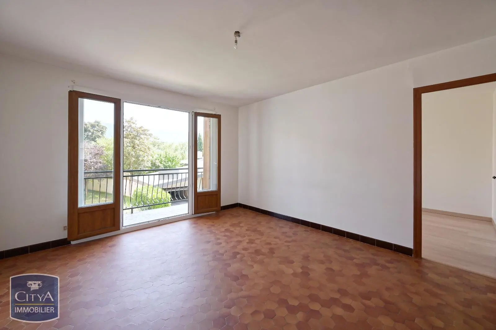 Photo 1 Appartement 5 pièces 78m²