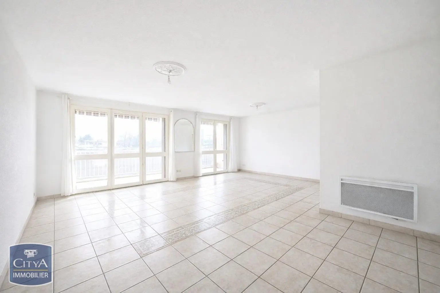 Photo 1 Appartement 4 pièces 95m²