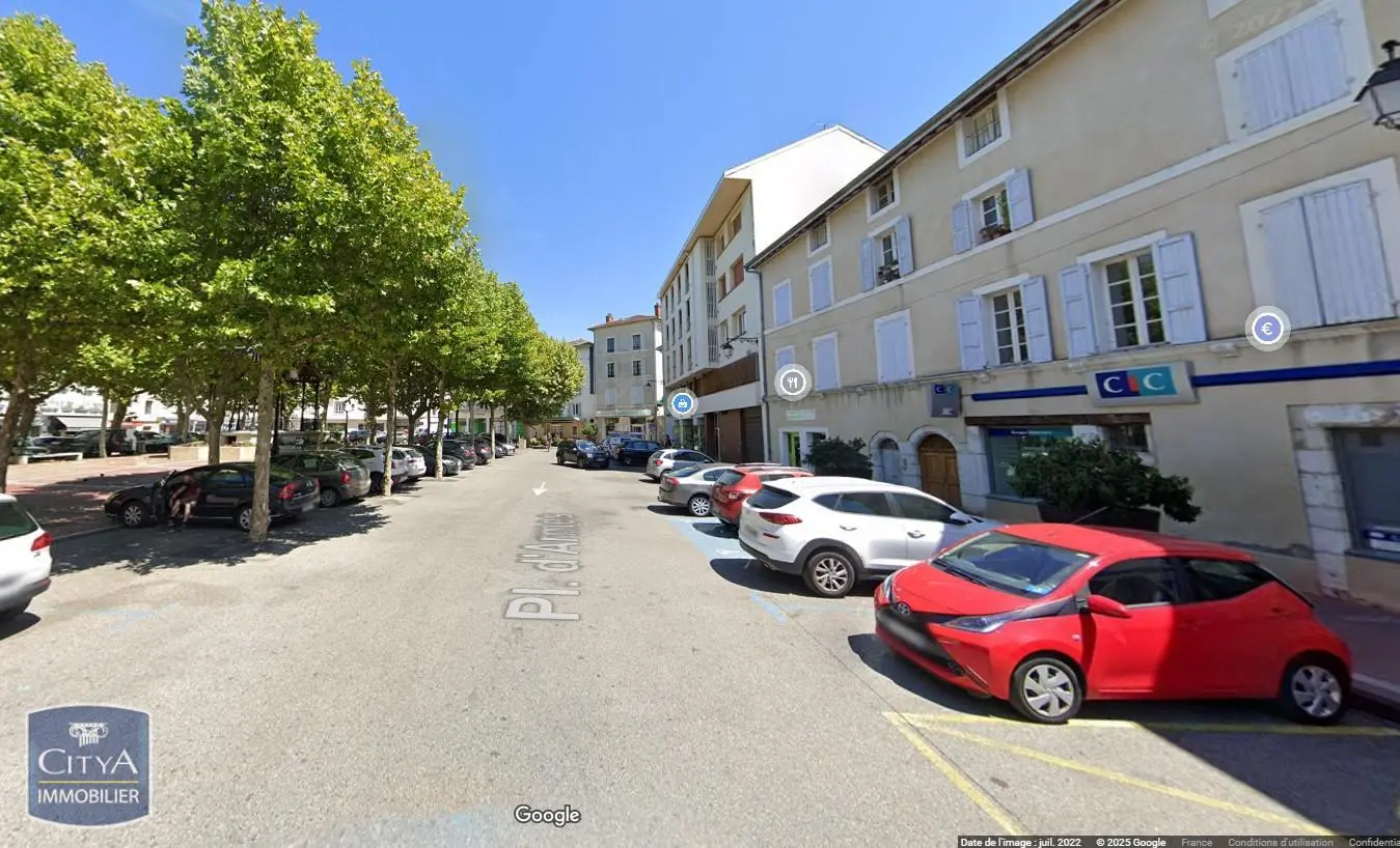 Photo 3 Parking