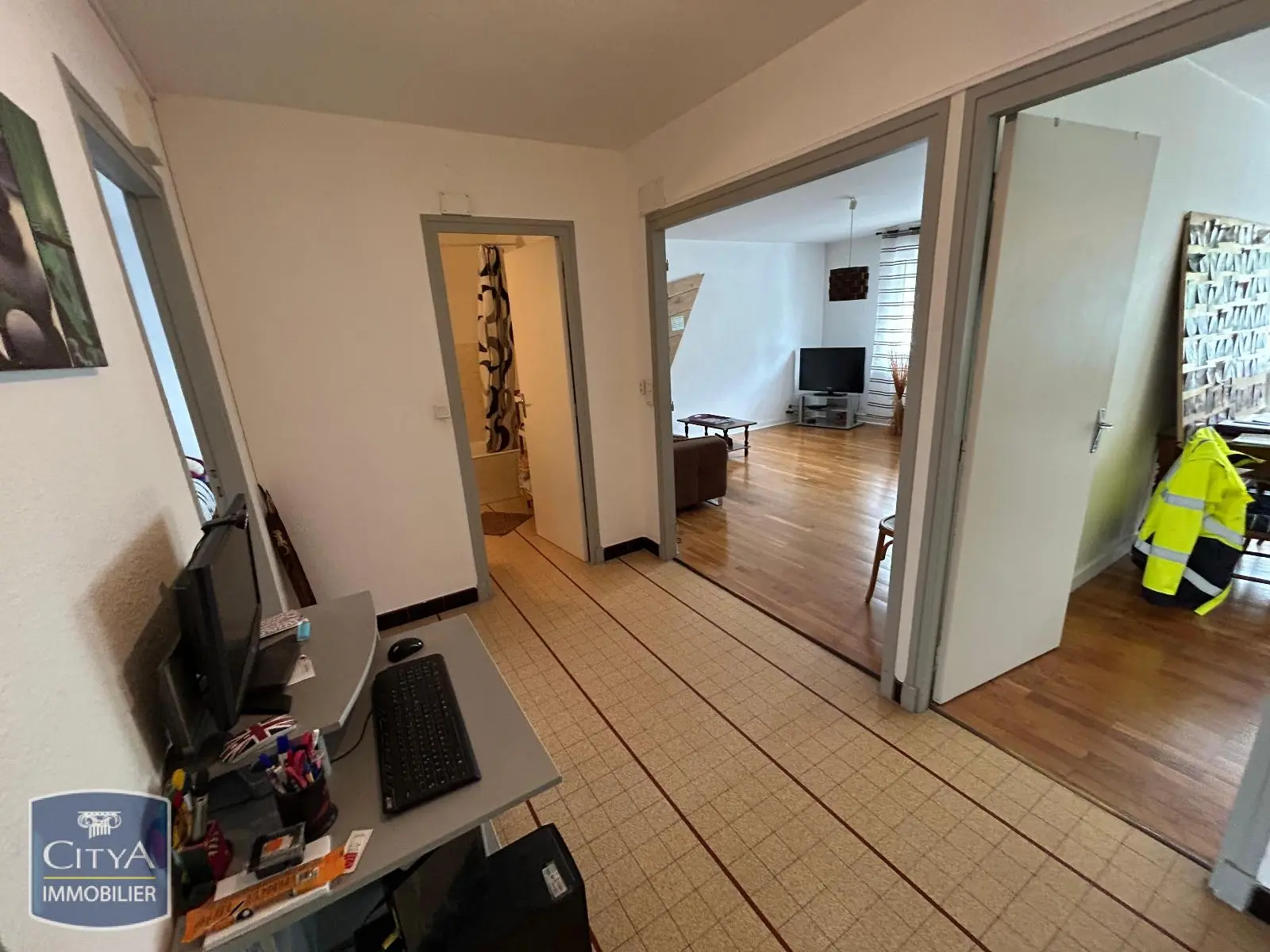 Photo 2 Appartement 4 pièces 76m²