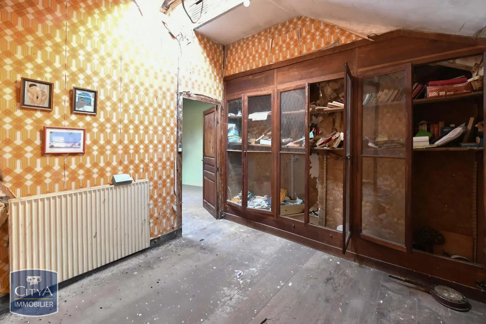 Photo 3 Immeuble 250m²