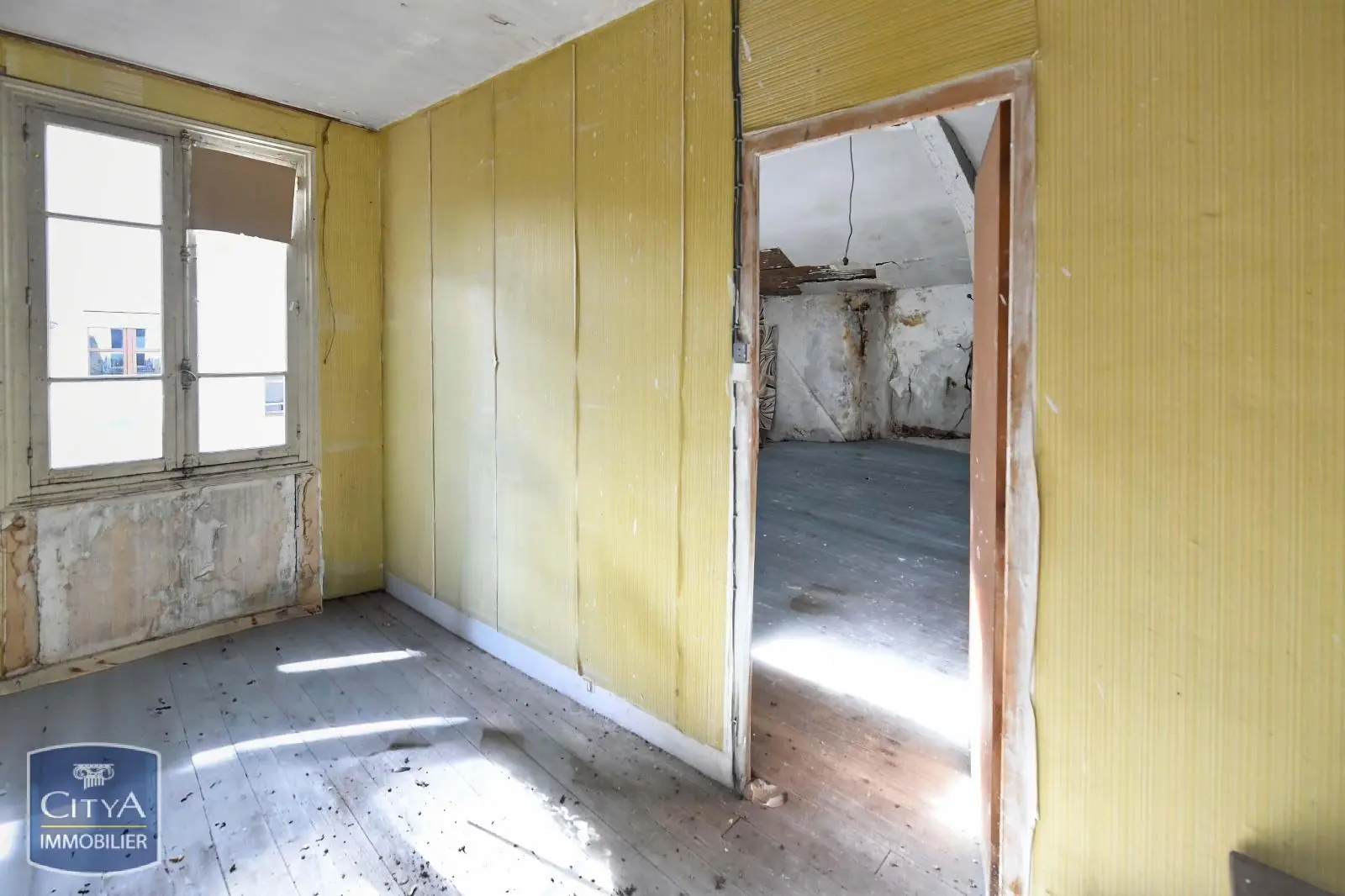 Photo 5 Immeuble 250m²