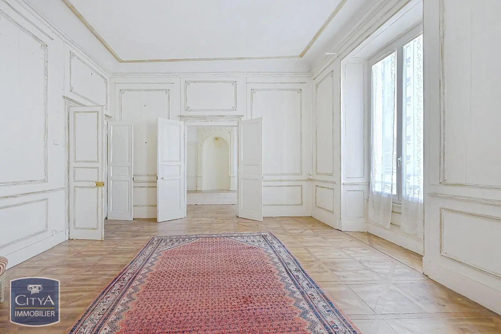 Photo 1 Appartement 3 pièces 98m²
