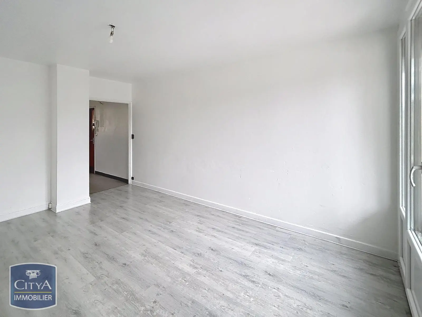 Photo 2 Appartement 4 pièces 61m²