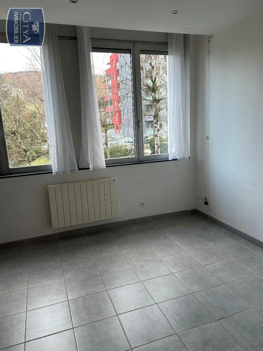 Photo 2 Appartement 1 pièce 38m²
