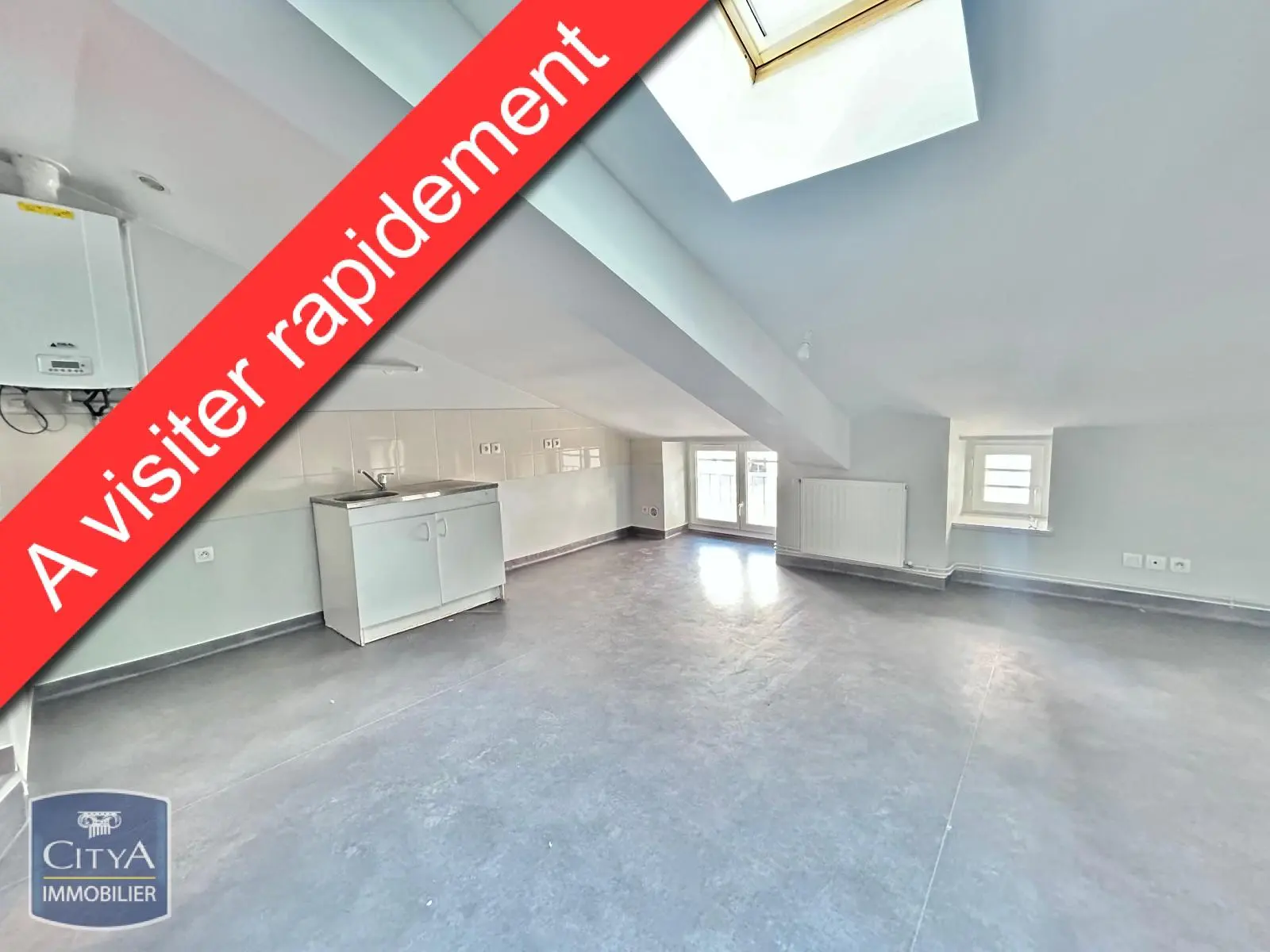 Photo 1 Appartement 1 pièce 30.14m²