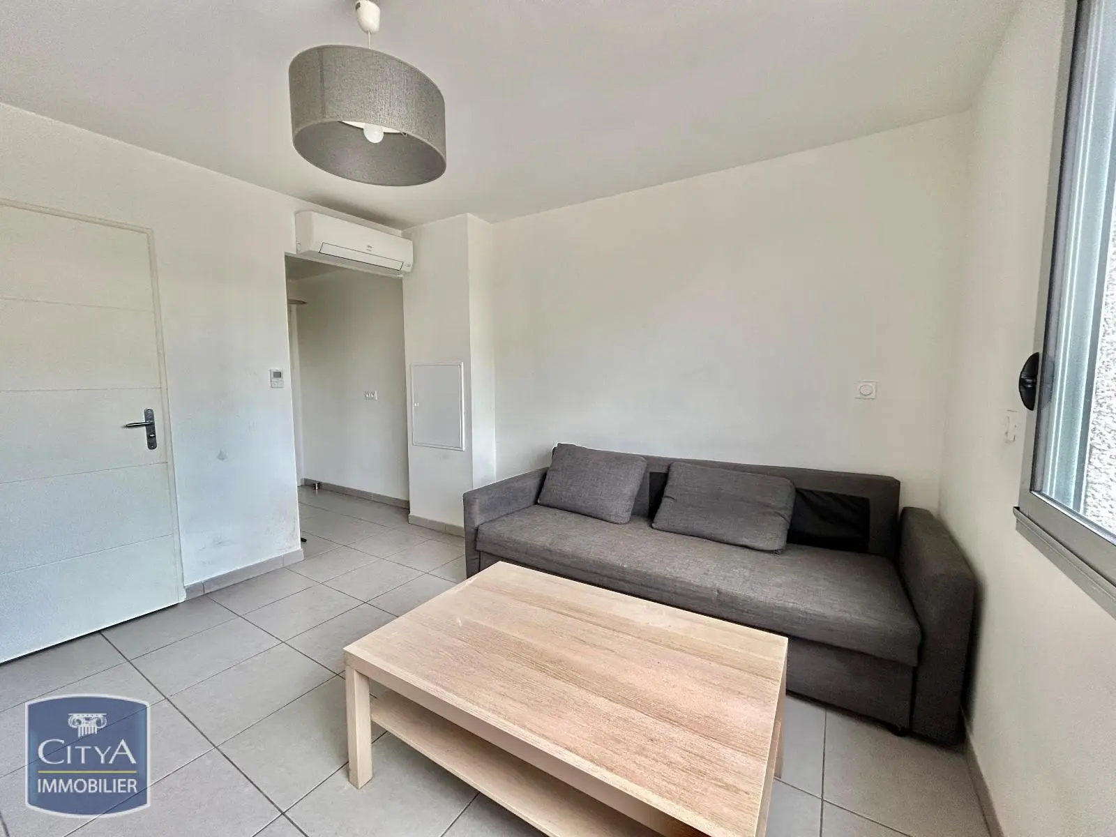 Photo 1 Appartement 1 pièce 20.8m²